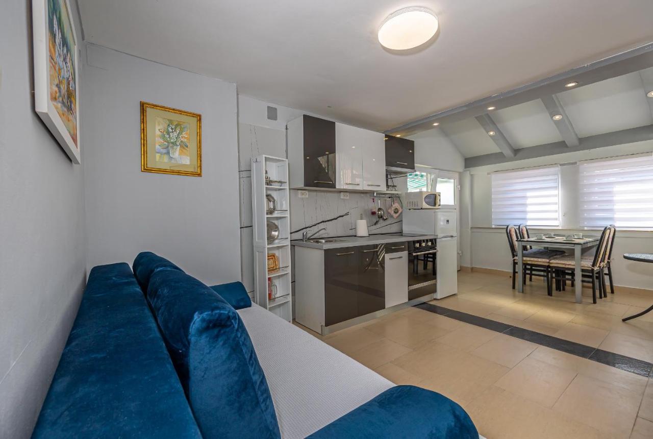 Apartments Lapis 卓得诺沃 外观 照片